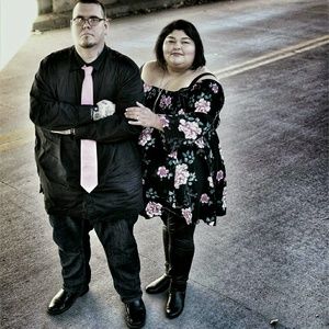 Meet your Posher, Nena